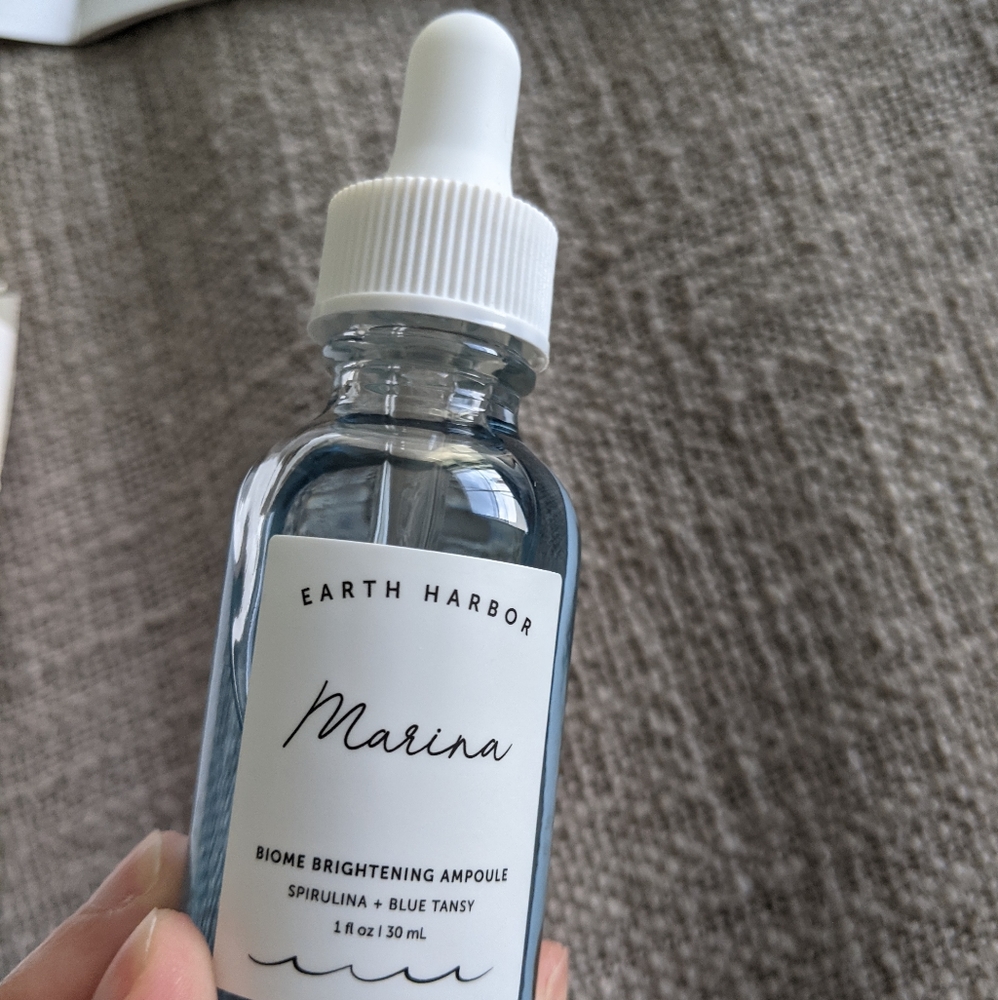 NWT Earth Harbor Marina Biome Brightening Ampoule